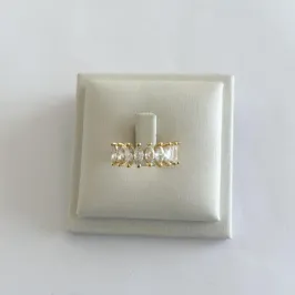 Anel 1/2 Aliança Zirconias Losango