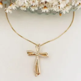 Colar Cruz Ondulada