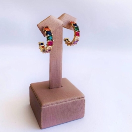 Brinco Meia Argola Com Cristais Luxo