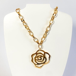 Colar Elos Com Grande Flor Vazada