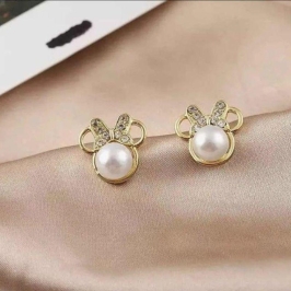 Brinco Minie com Perolas