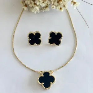 Conjunto Trevo Grande