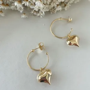 Brinco Argola Aberta Coração Cheio