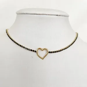 Colar Chocker Bolinhas Pretas e Coração