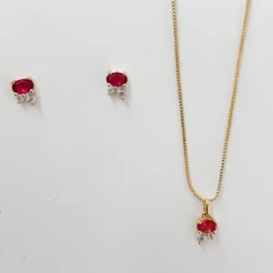 Conjunto Cristal e Vermelho