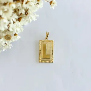 Pingente Letra Quadrada