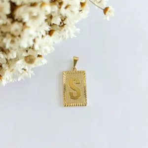 Pingente Letra Quadrada