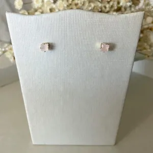 Brinco Quadrado Pequeno