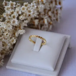 Anel Sequência Mini Corações