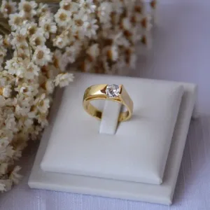 Anel Solitário ao Lado