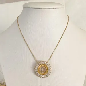 Colar Letra Cravejada