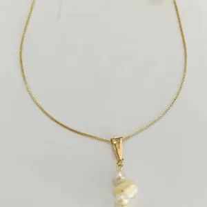 Colar Pingente com Madrepérola