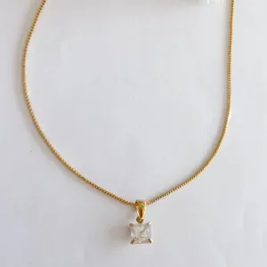 Colar Ponto de Luz Quadrado G