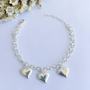 Pulseira 3 Pingentes de Coração