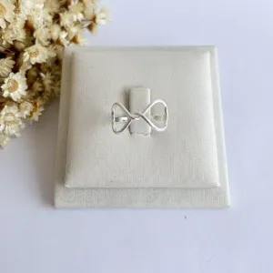 Anel Entrelaço Infinito Prata
