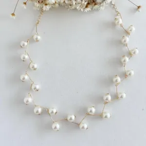 Colar Chocker Pérolas com Alfinetes