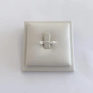 Anel Losango Liso e Cravejado