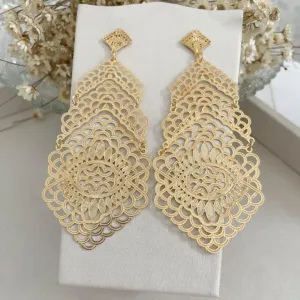 Brinco Tela Bordada Hexágono