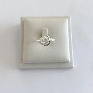 Anel Flor com Zirconia Grande