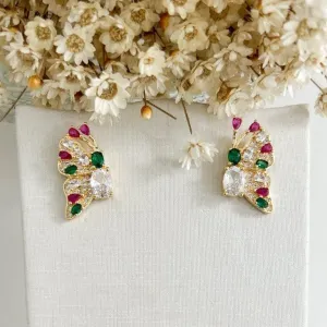 Brinco Borboleta Asa Fechada Cravejada