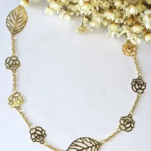 Colar Longo Folhas e Flores