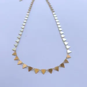 Colar Triangulo 45cm