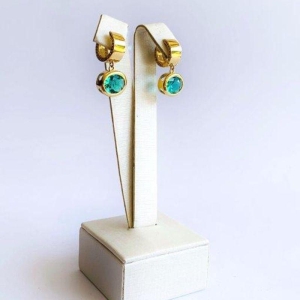 Brinco Argola Cravejada c/ Pedra Oval