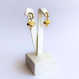 Brinco Meia Argola Pingente Coração