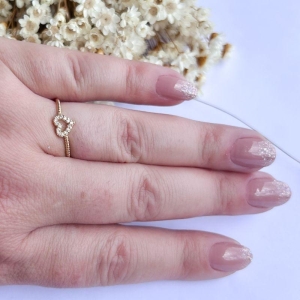 Anel Coração Microzirconias e Esferas