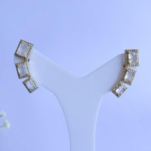 Brinco Ear Cuff Cristais Quadrados