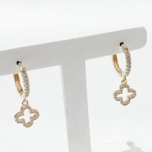 Brinco Argola Trevo Cravejado Cristal