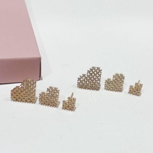 Brinco Trio Coração Cravejado Cristal