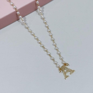 Colar Pérola e Letra