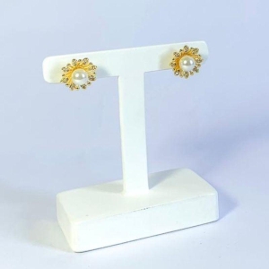 Brinco Flor Fechada c/ perolas e Zirconias Ouro