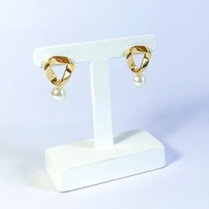 Brinco Triangulo Orgânico c/ Pérola Ouro