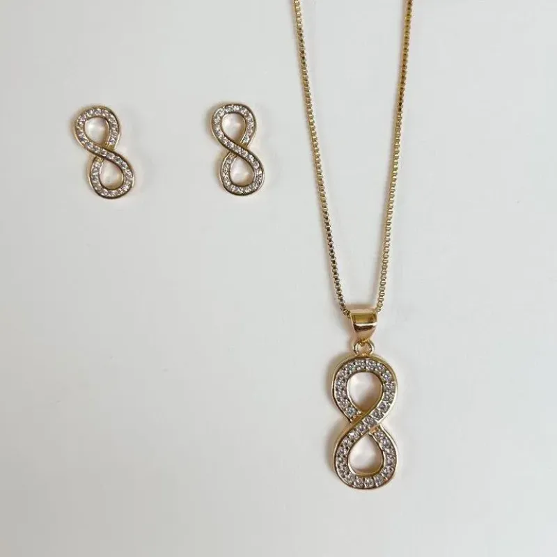 Conjunto Simbolo Infinito Cravejado