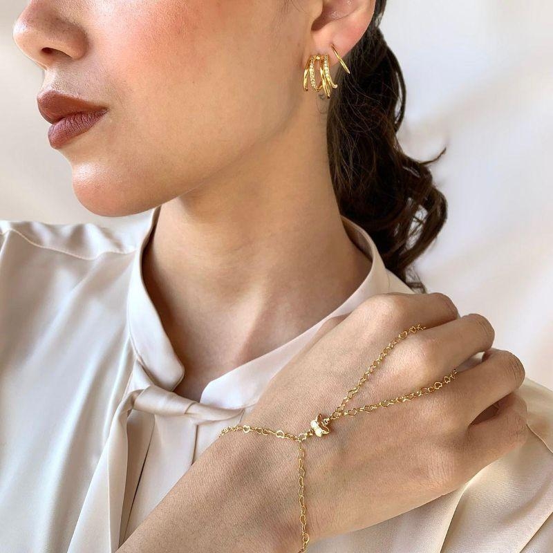 Pulseira Hand Chain Borboleta
