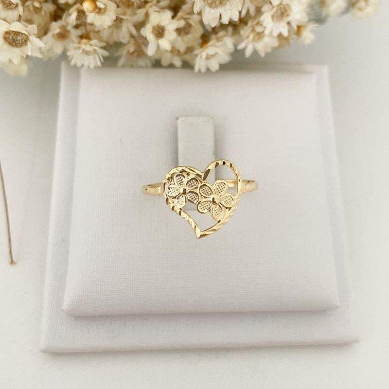 Anel Coração c/ Duas Flores ao Centro