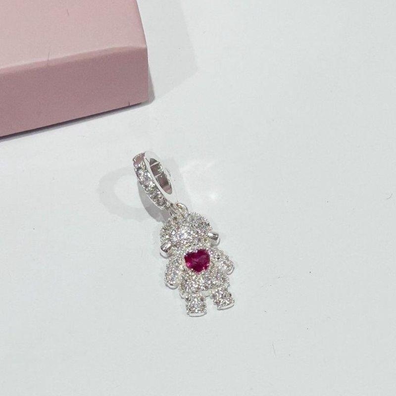 Pingente Menina Cravejado Prata