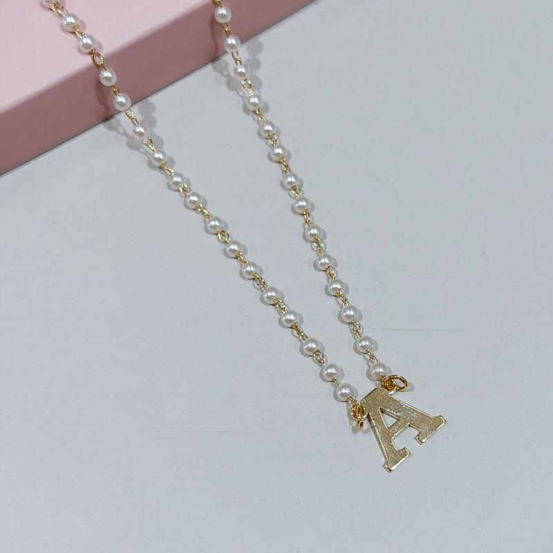 Colar Pérola e Letra