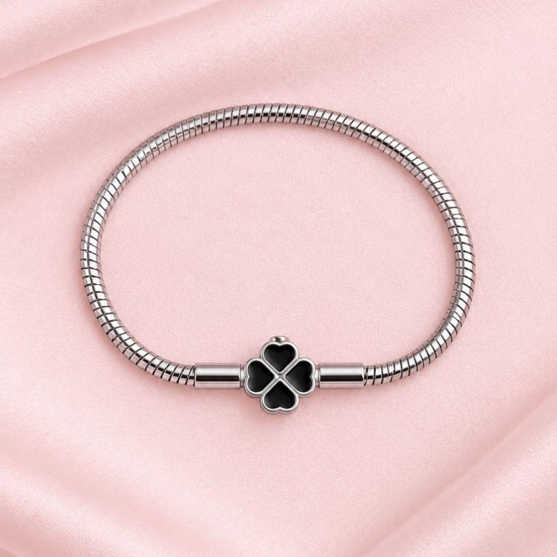 Berloque Pulseira Fecho Trevo
