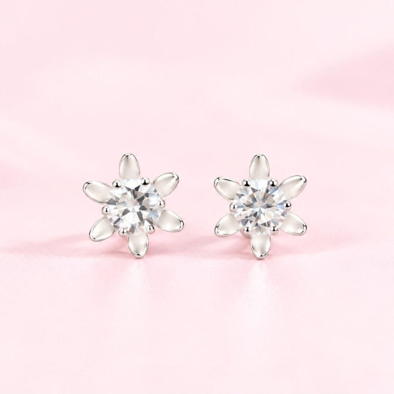 Brinco Flor com Zirconia ao Centro Prata