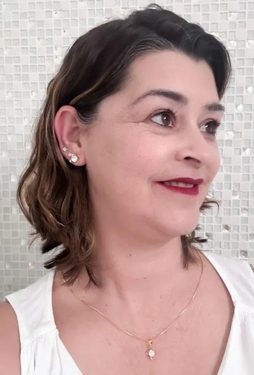 Conjunto Flor e Zirconia ao Centro