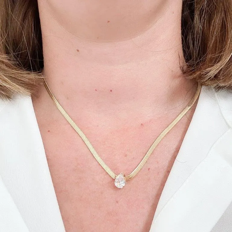 Colar Chocker Fita e Gota Zirconia