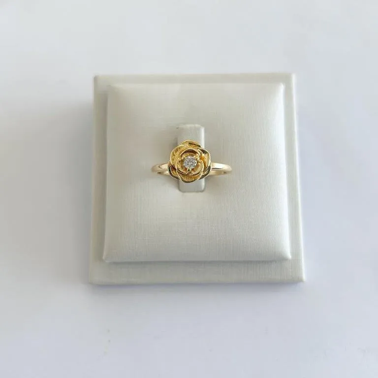 Anel Flor e Zirconia Centro