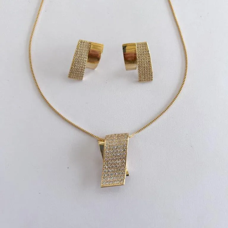 Conjunto Placa Cravejada