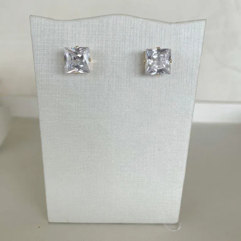 Brinco Zirconia Quadrada Média