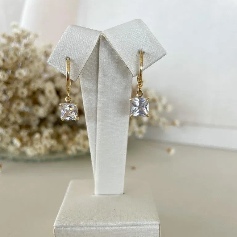 Brinco Argola Zirconia Quadrada