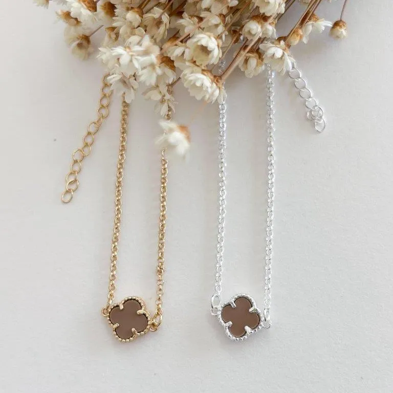Pulseira Trevo Mocha Mousse