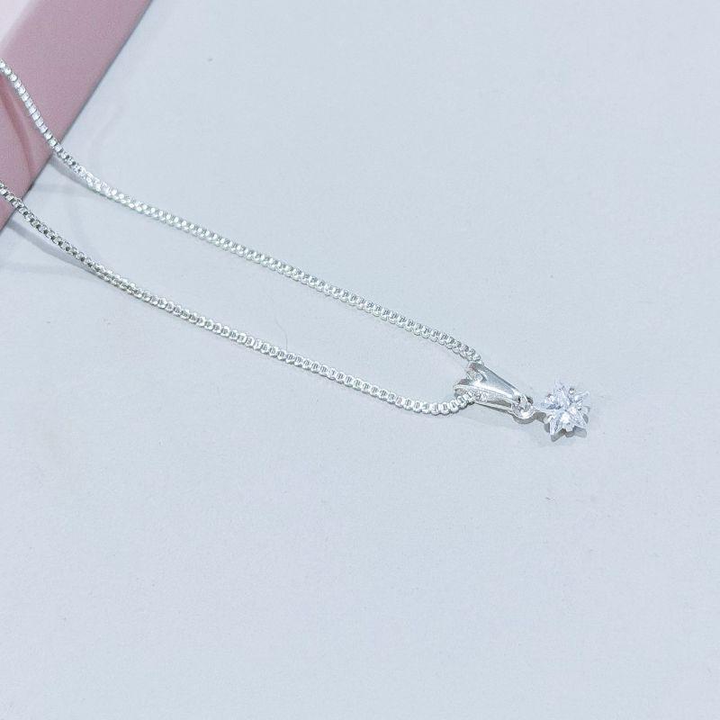 Colar Pingente Estrela de Luz Prata